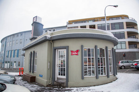 BÚLLAN - TOMMI'S JOINT